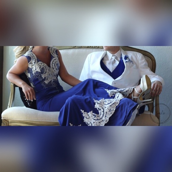 Prom Dress - Picture 2 of 3